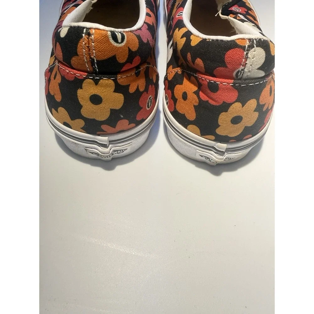 Vans Classic Slip-On Sneakers Mens 10.5 Women 12 Black Retro Floral Print Canvas